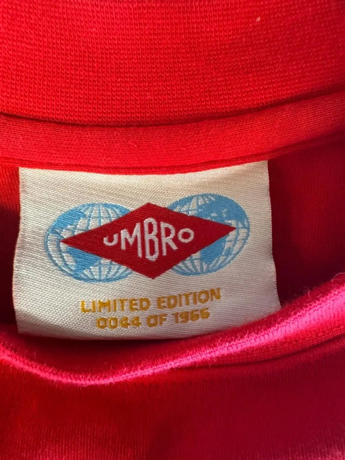 Vintage Umbro England Football Top Limited Edition Men’s Small women’s 8/10 #354