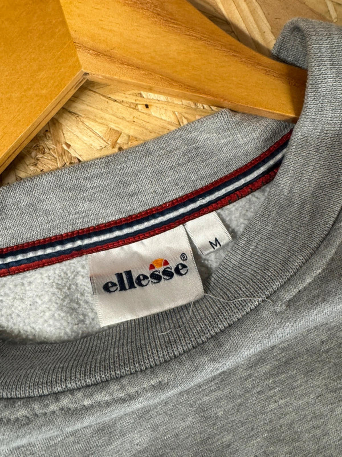 Vintage 90s Ellesse Grey Spell Out Jumper Top Sweater Unisex Men’s Womens Medium