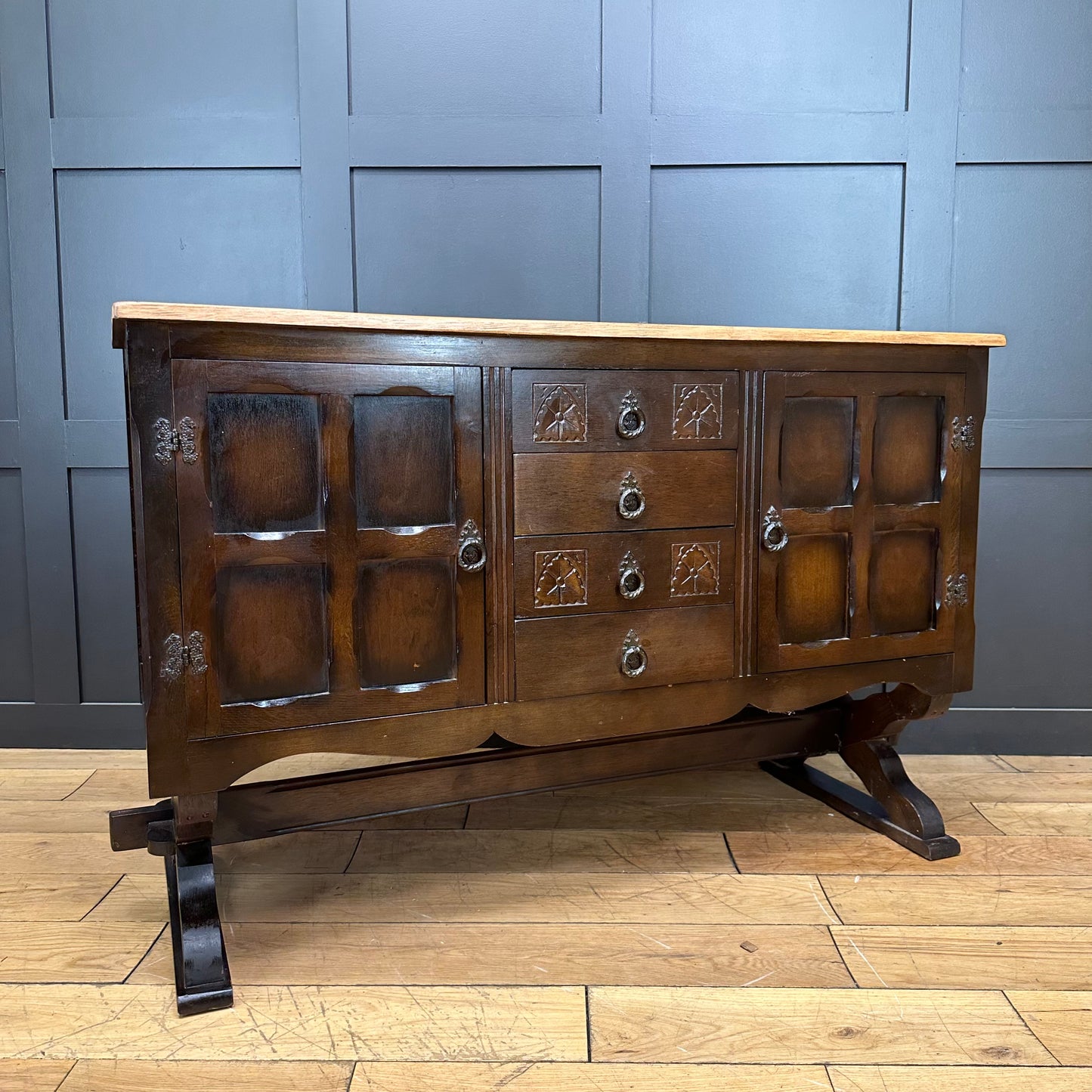 Antique Oak Sideboard / Drinks Cabinet / Tudor Style Oak Cupboard / TV Stand
