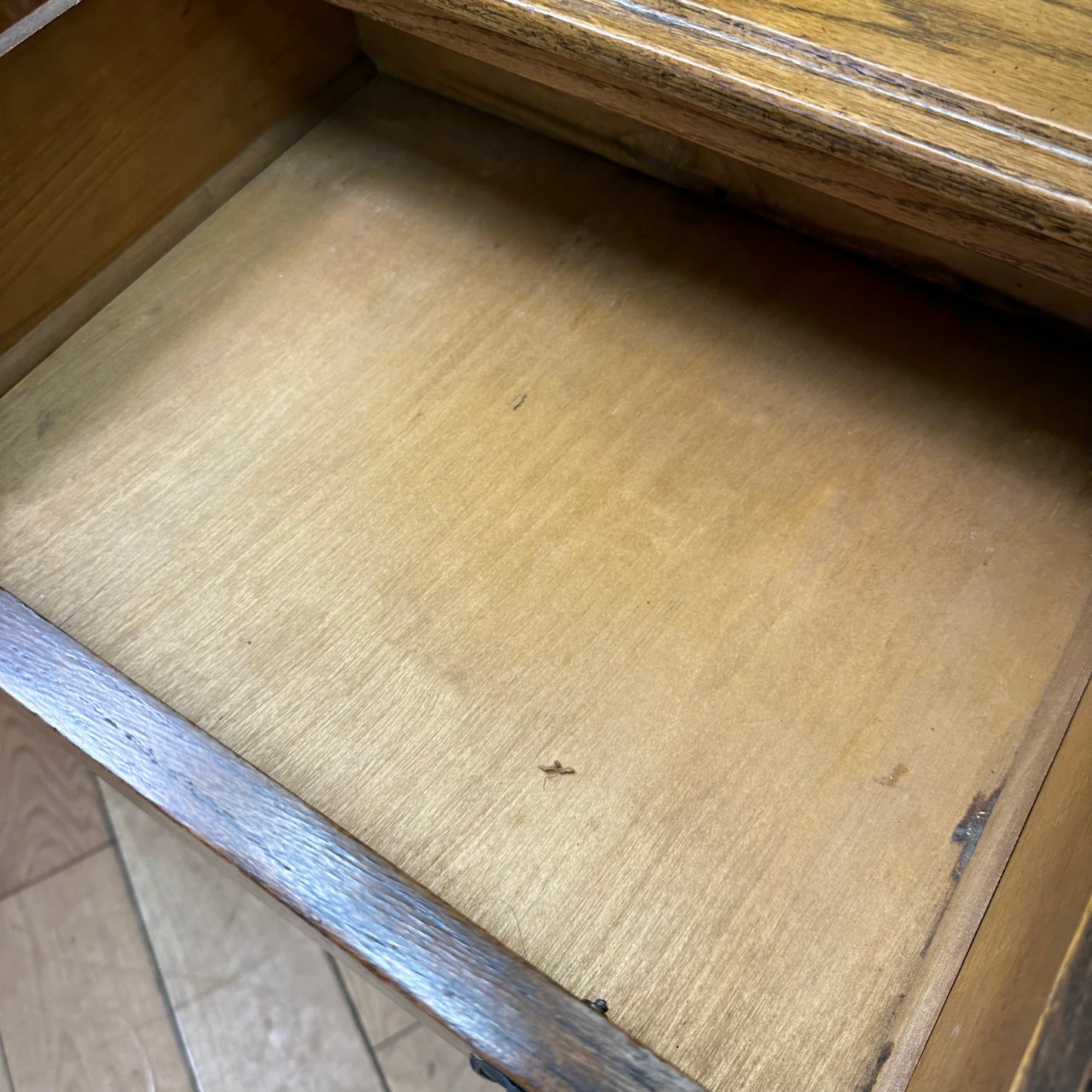 Antique Oak Sideboard / Drinks Cabinet / Buffet Server / Oak Mirror-back
