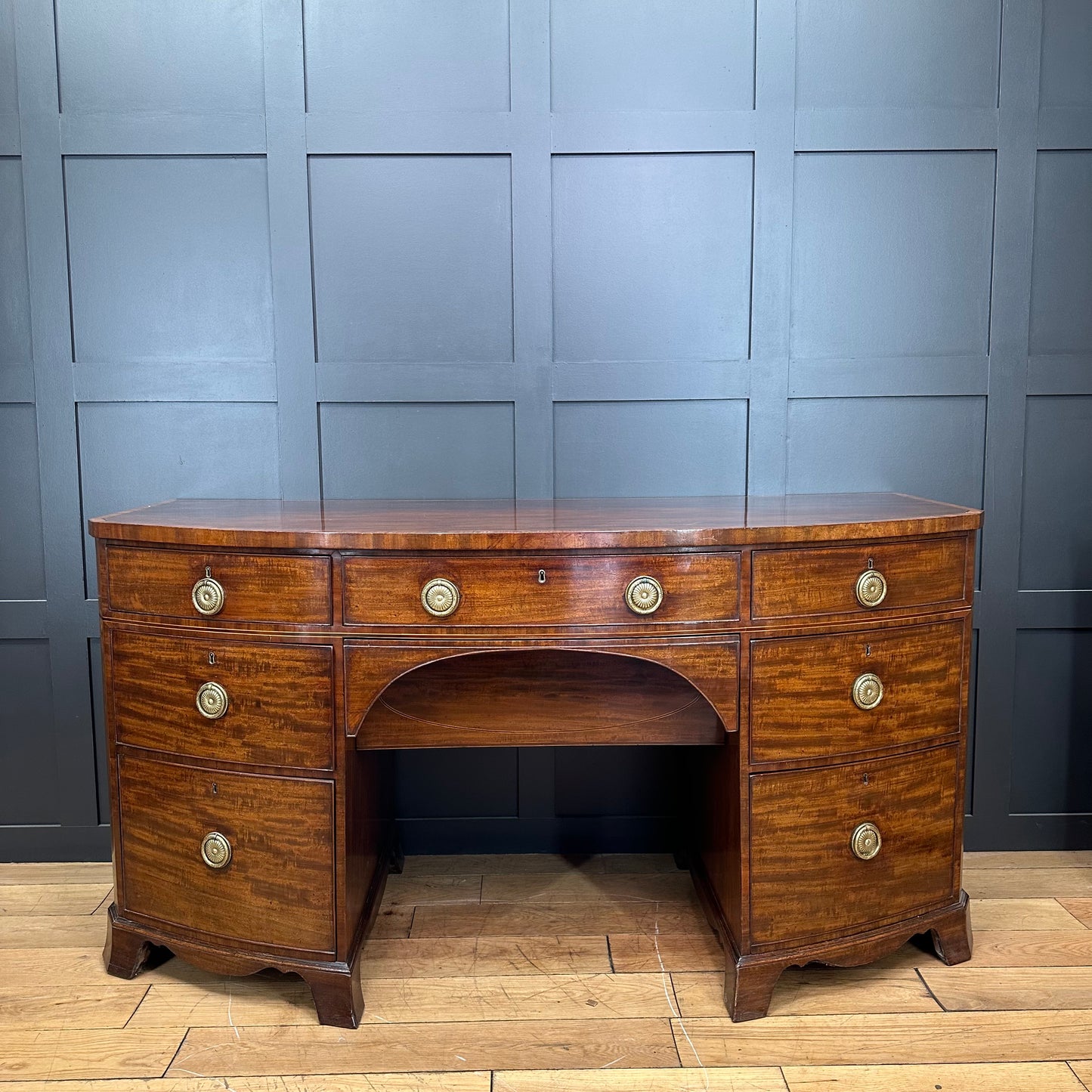 Antique Mahogany Sideboard / Cocktail Cabinet / Buffet Server / 19thC
