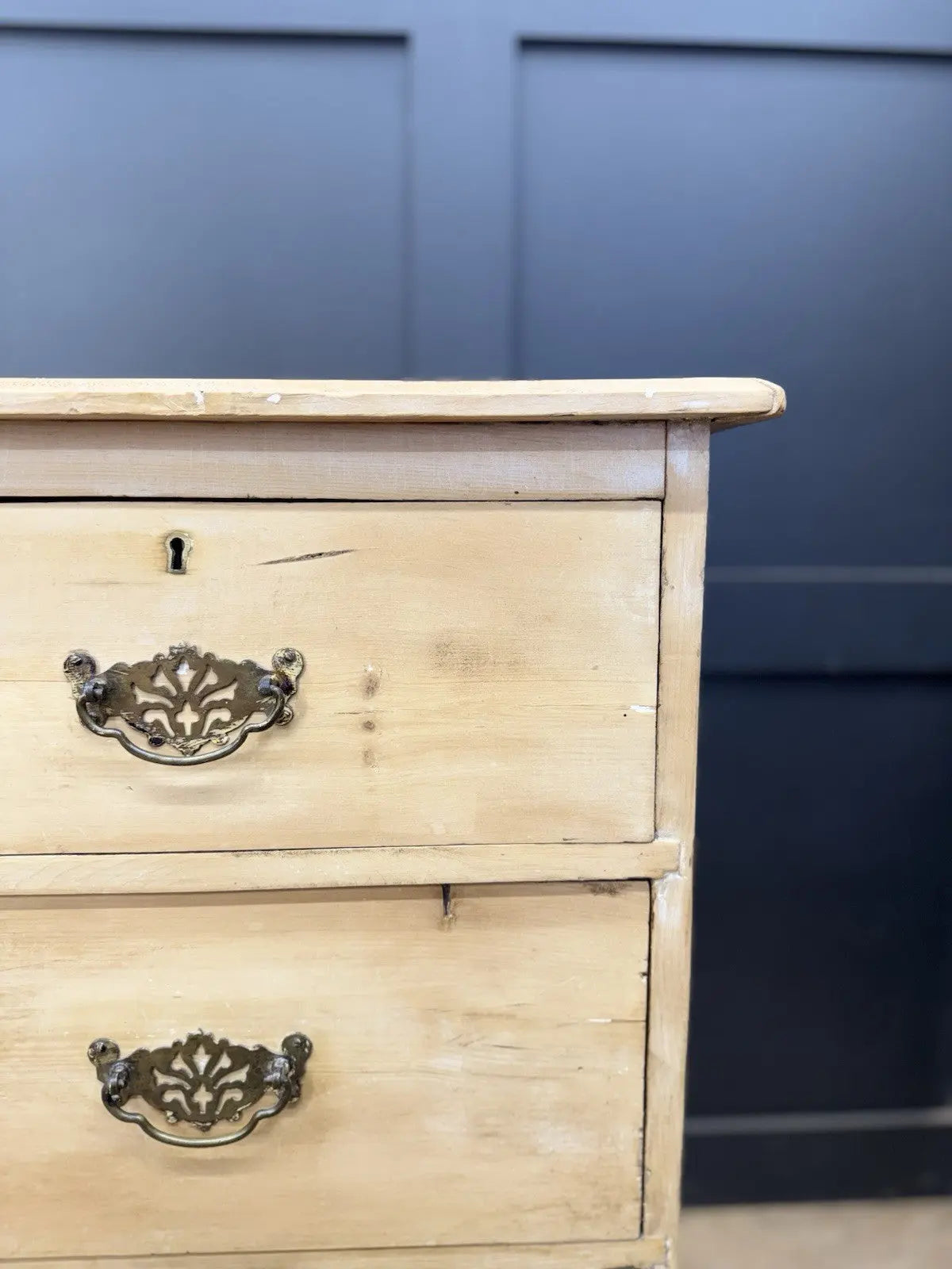 Antique dressers rustic pine chest with two short and two full-width drawers.