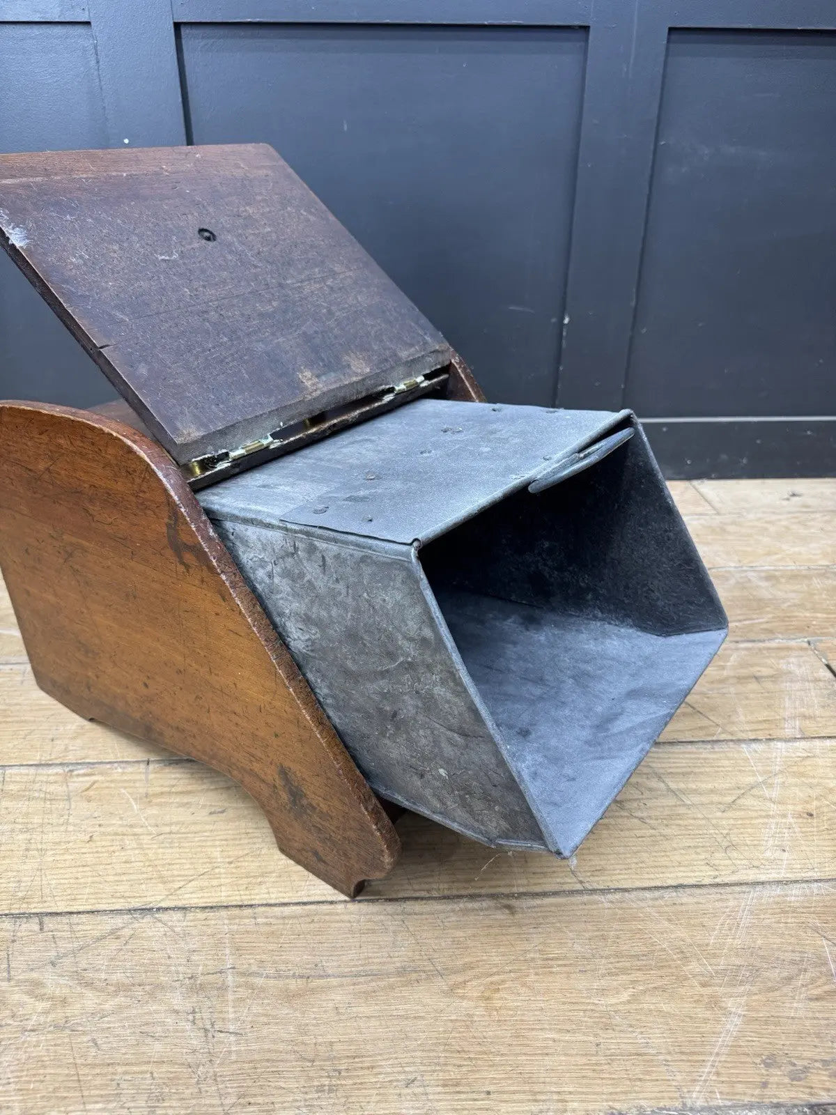 Victorian walnut coal purdonium scuttle box with brass fittings and ornate handle.