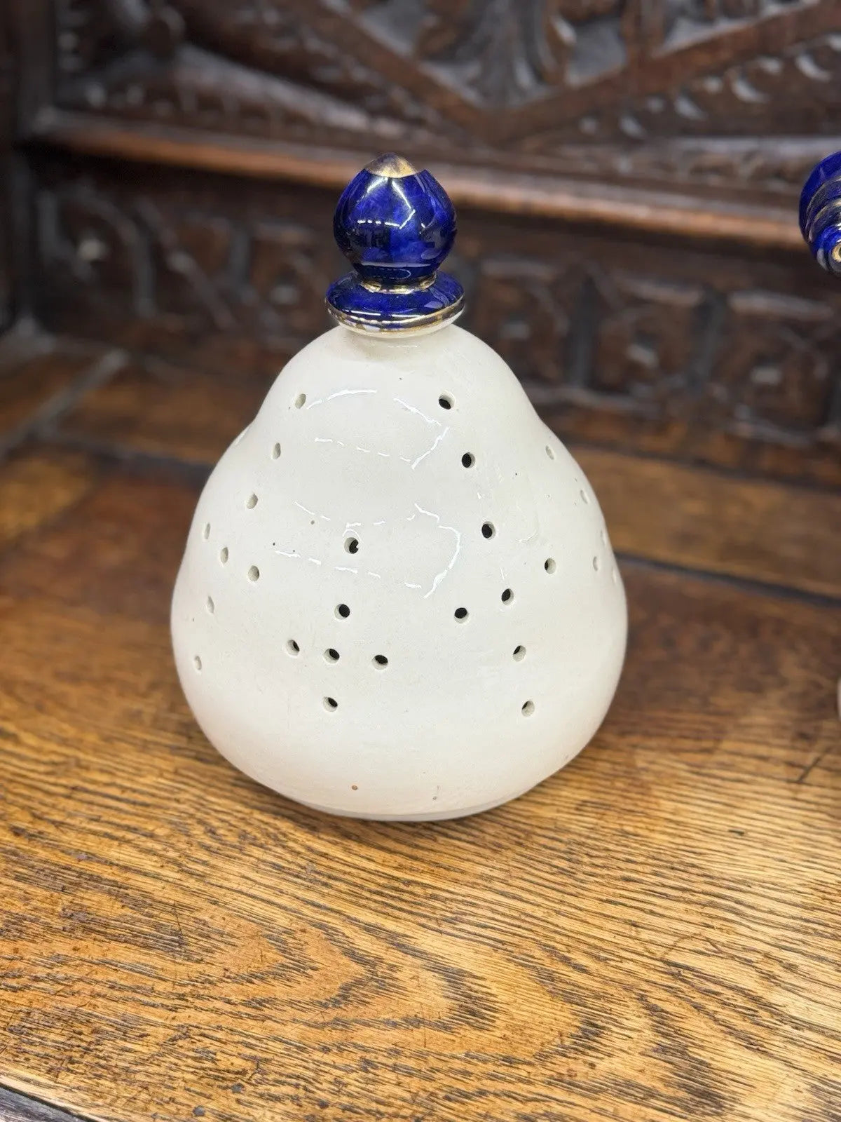 Vintage apothecary leeches jar cream ceramic with cobalt blue gilt detailing and scroll handles