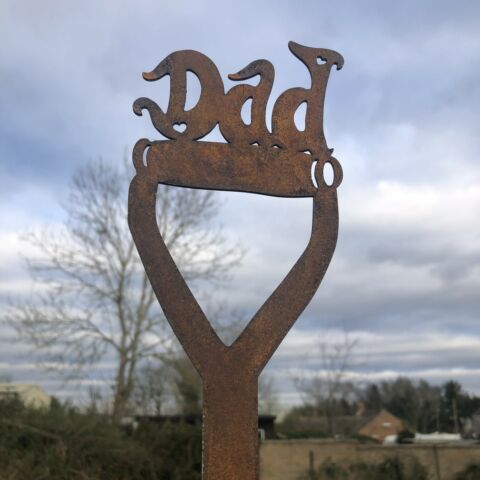 Rusty Metal Garden Spade Decorations