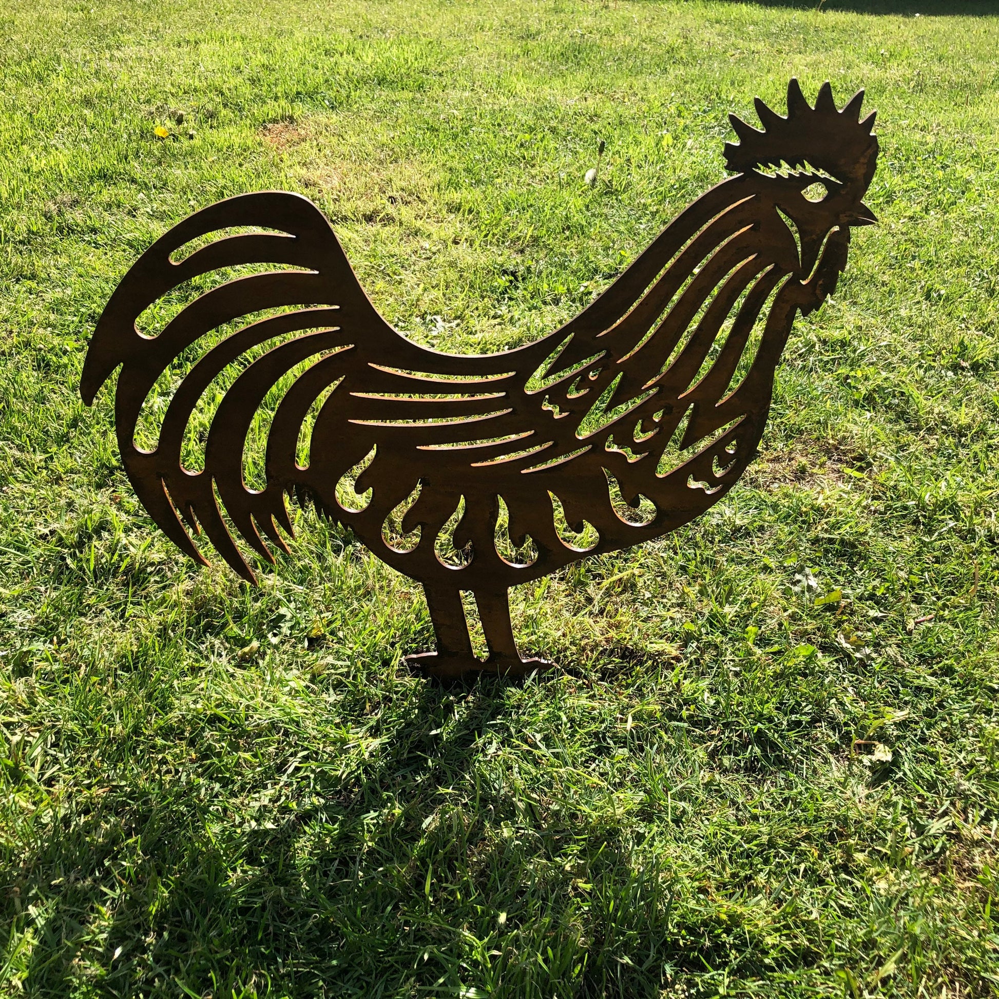 Large rusty rooster garden decoration