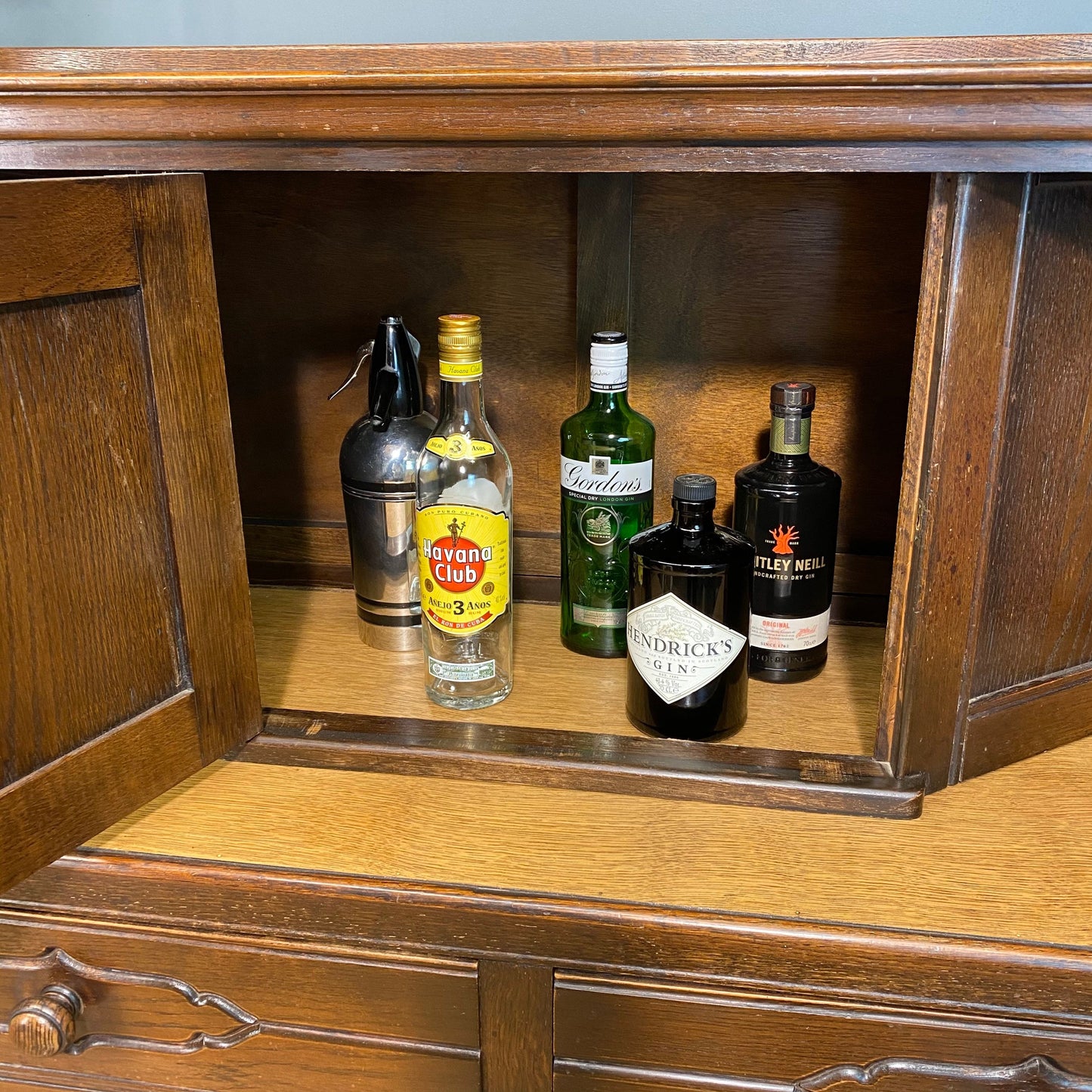 Vintage Oak Dresser / Rustic Home Bar / Oak Sideboard / Court Cupboard