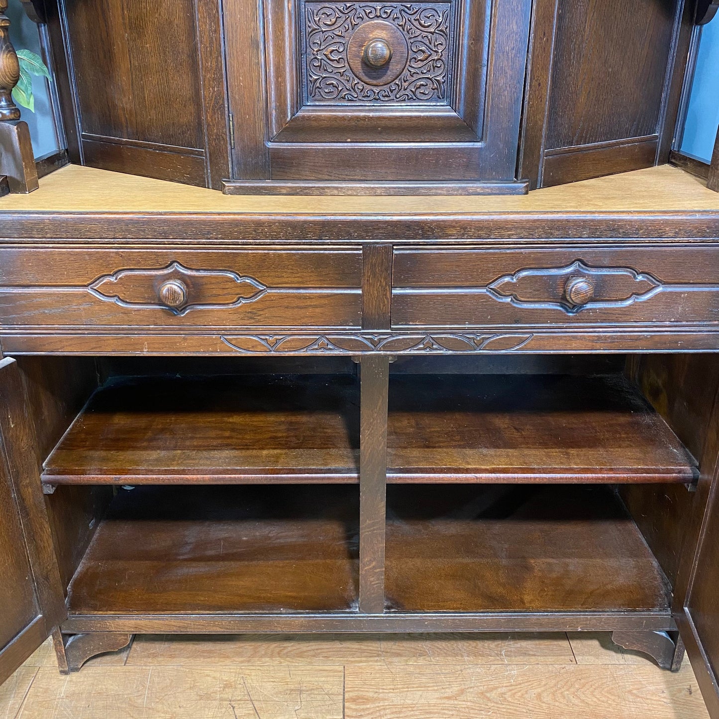 Vintage Oak Dresser / Rustic Home Bar / Oak Sideboard / Court Cupboard