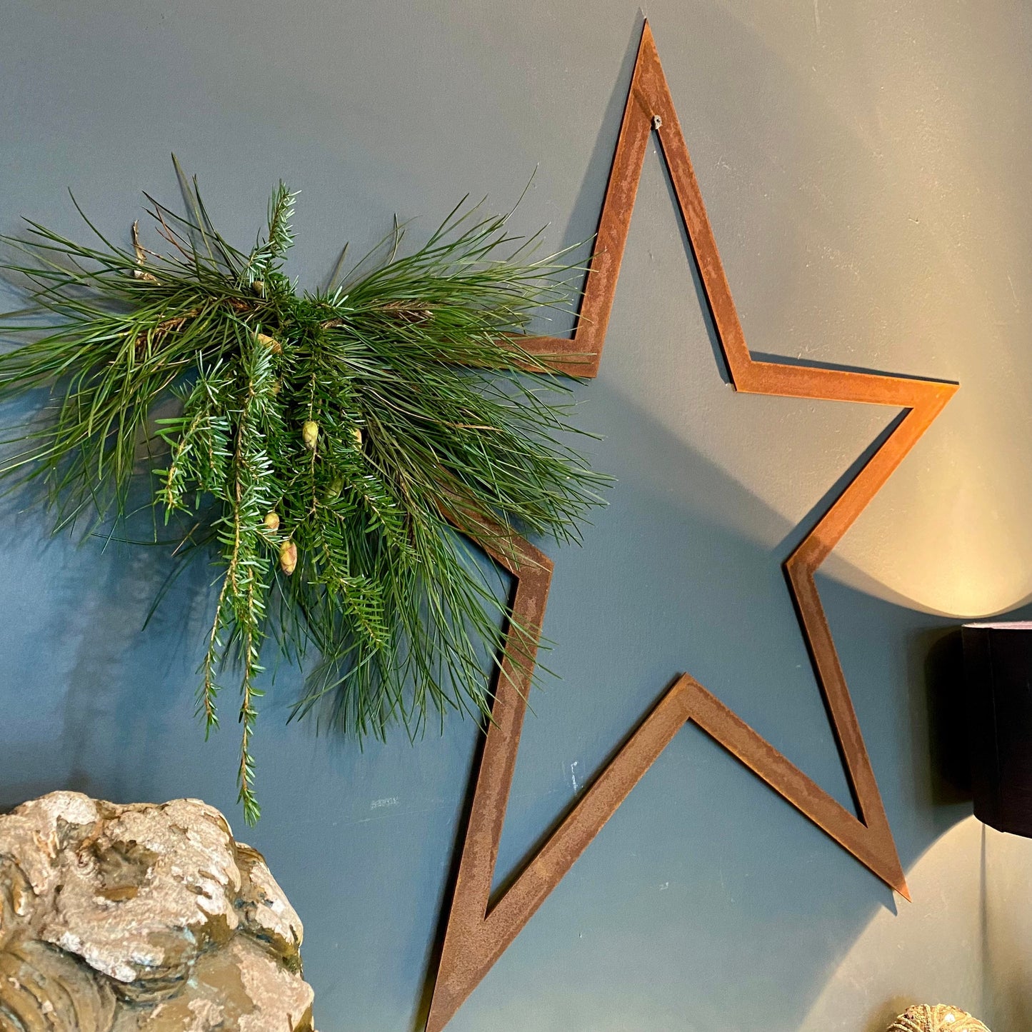 Rusty Metal Christmas Star Decoration, Alternative wreath