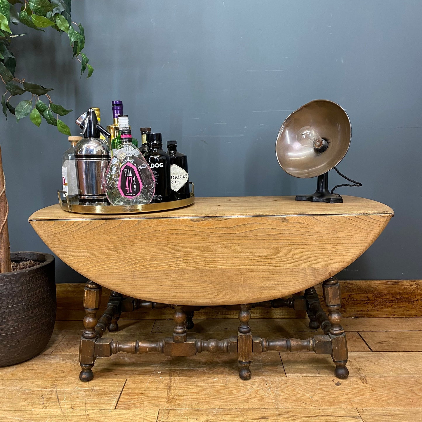 Ercol Coffee Table Model 506 /retro Elm Coffee Table /Drop Leaf  / Mid Century