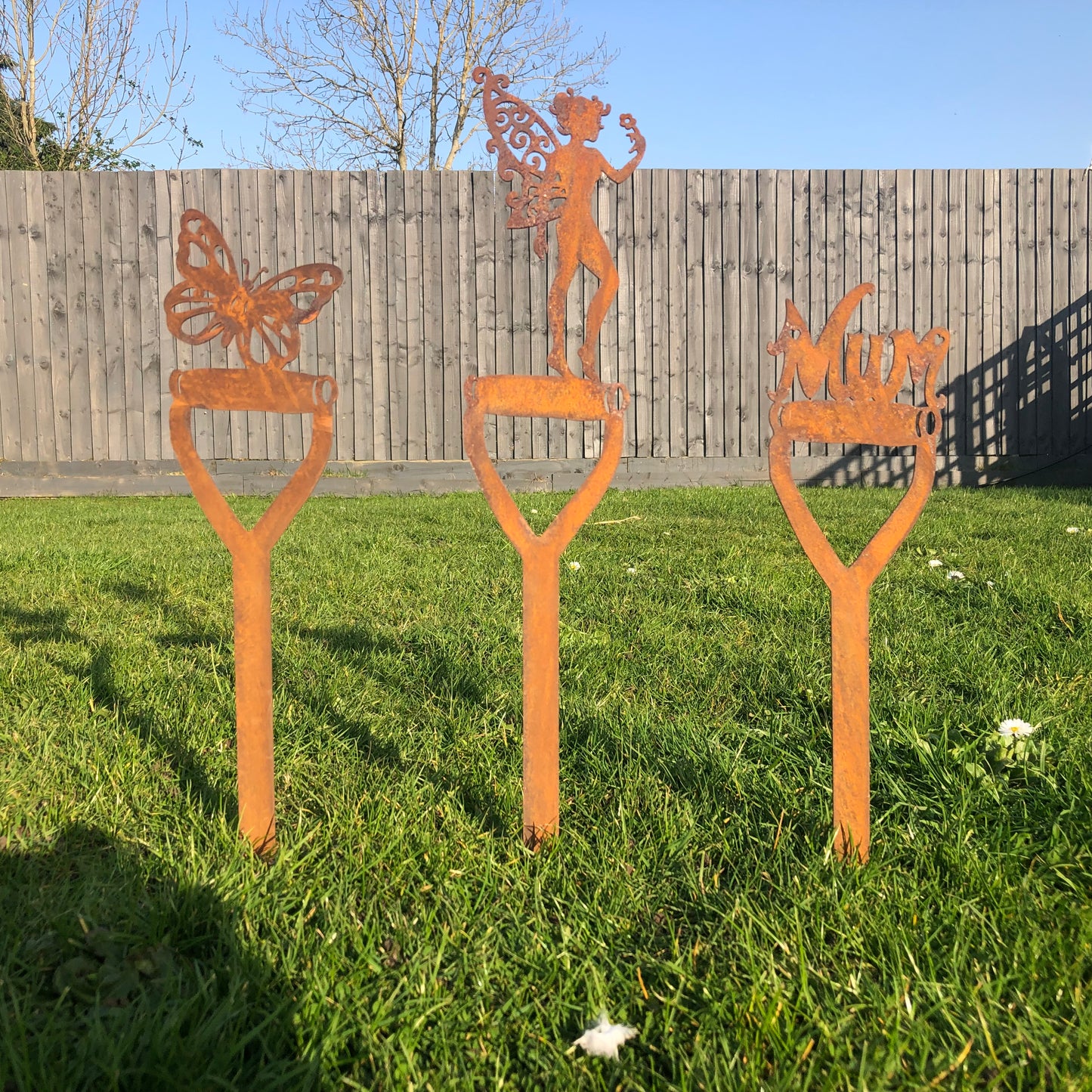 Rusty Metal Garden Spade Decorations