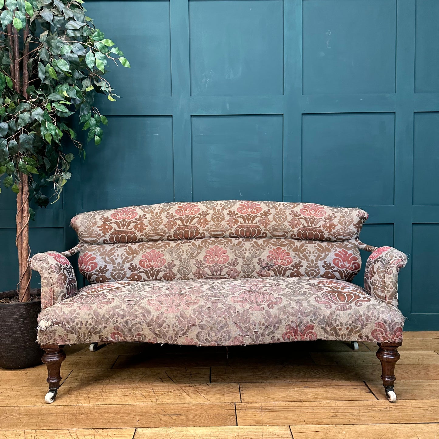 Antique Victorian Sofa / Antique Salon Sofa / Antique Couch / Chesterfield