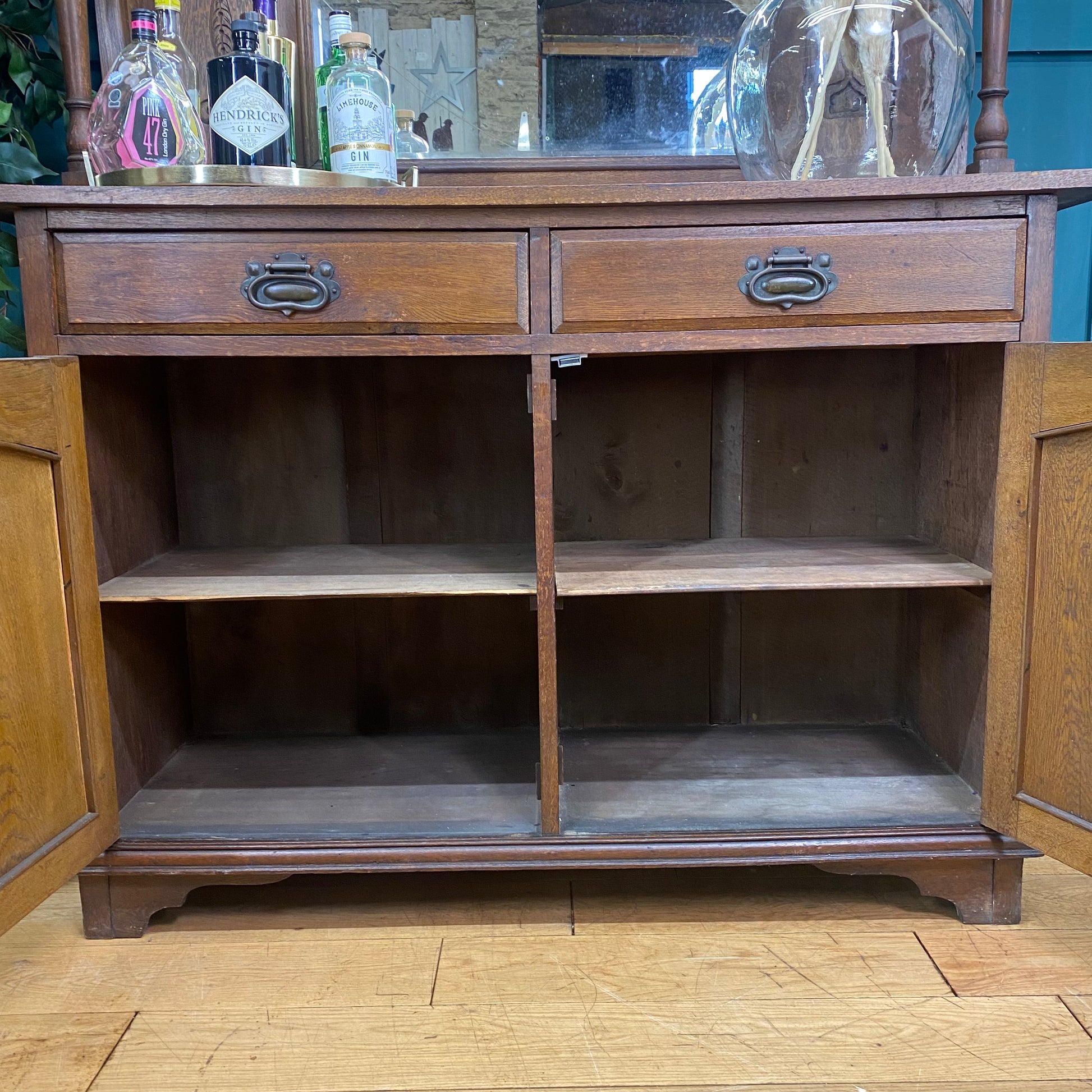 Antique oak online dressers and sideboards