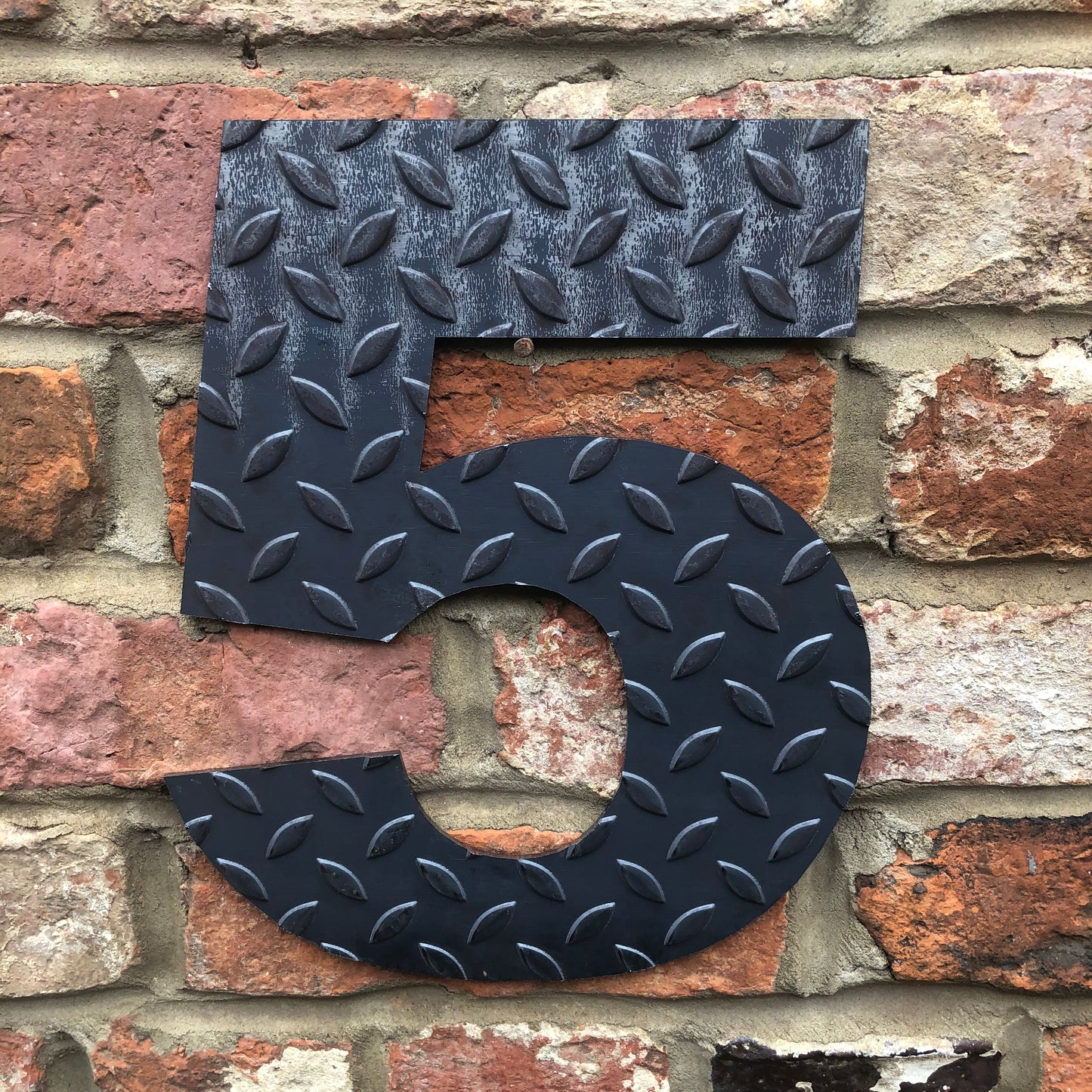 A-Z 0-9 Industrial Metal Letters For Home And Garden