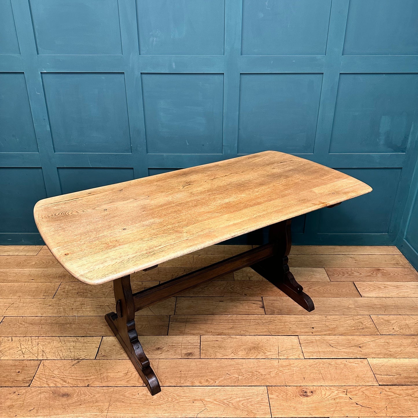 Vintage Ercol Refectory Table  / Elm Dining Table / Mid Century/ Kitchen Table/E